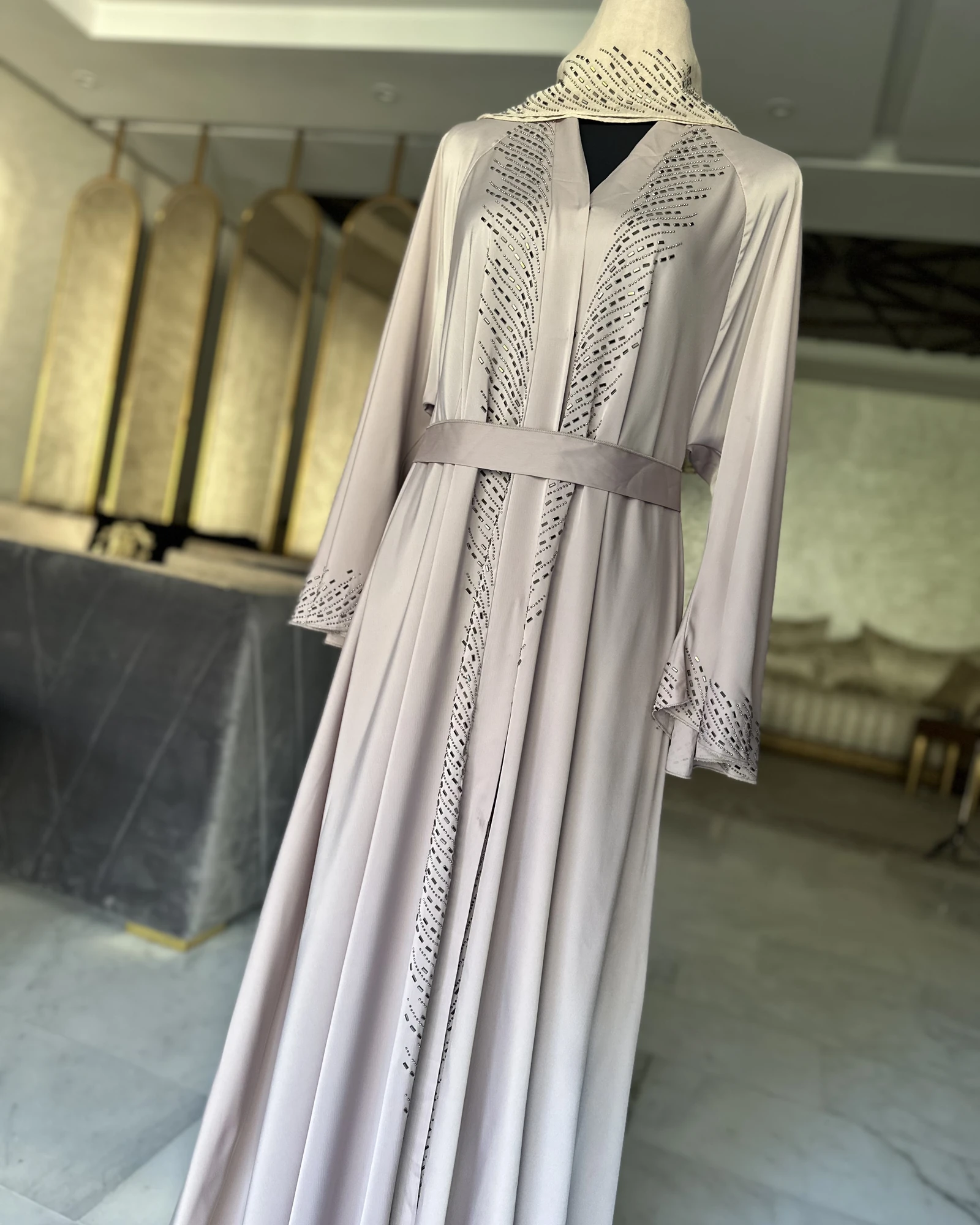 Abaya strass rose – Rishat al-Nur, vue 7